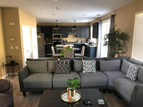 Quiet 1-Bed and Private Bath - Ideal for Travel Nurse